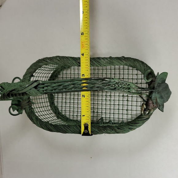 Set of 2 Vintage Wicker Metal Basket - Picture 12 of 15